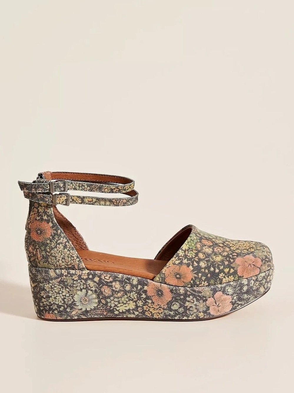 Anthropology Gee Wawa Floral Wedge Daphne Platform Heels Daisy size 7